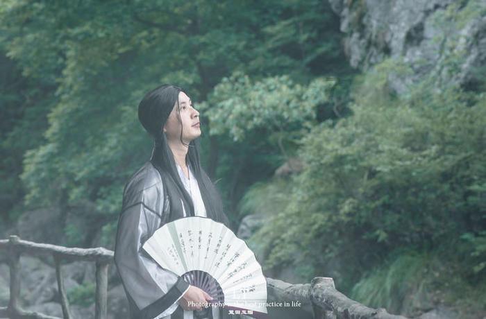 超级坦克消灭僵尸