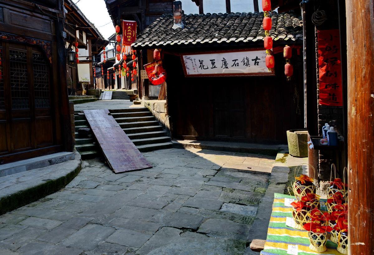 巧虎踢足球